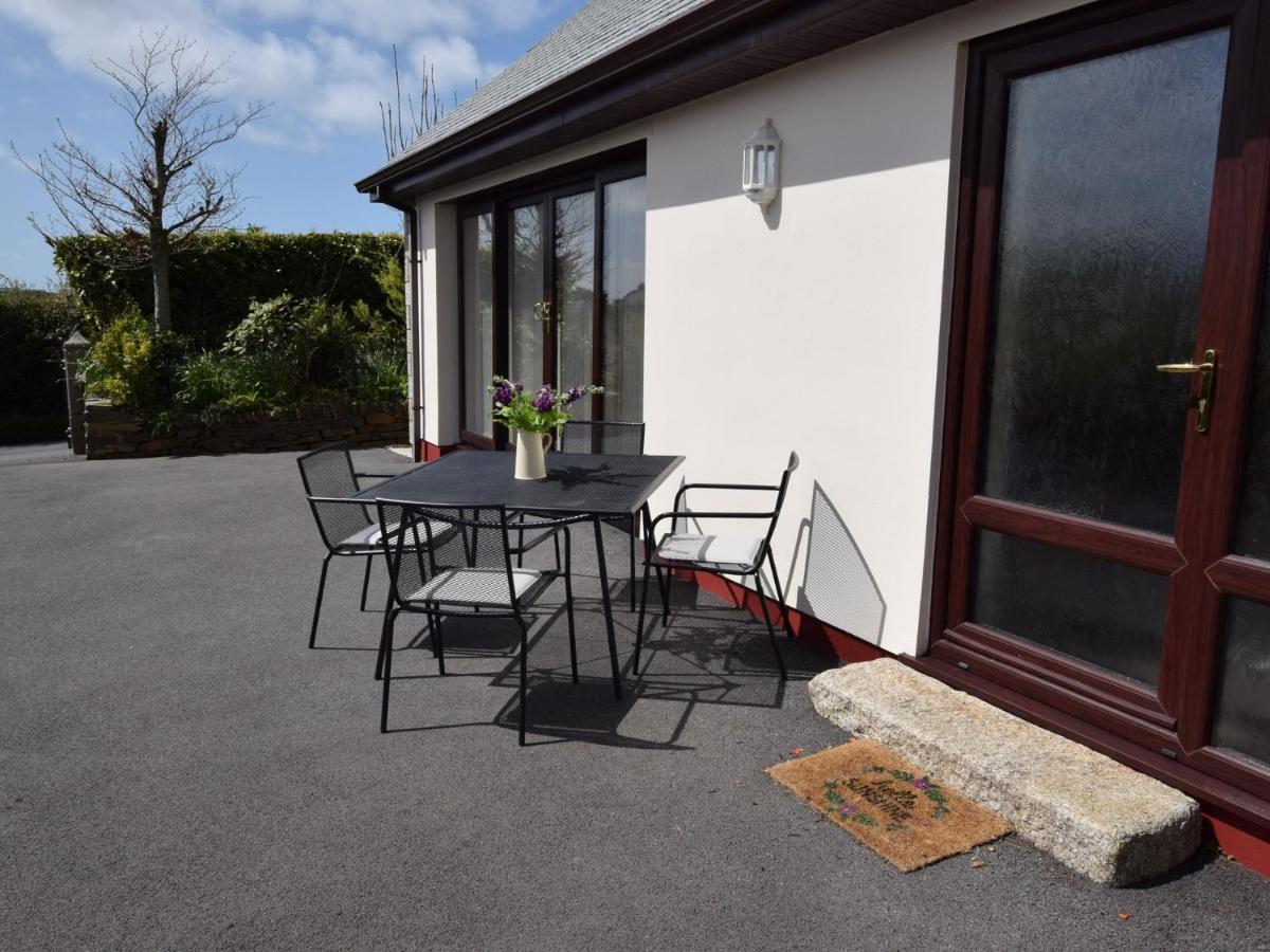 2 Bed In Portreath 54586 Villa Redruth Exterior photo